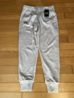 ☆新品・未使用☆UAアーマーフリース ジョガーパンツ（トレーニング/WOMEN）