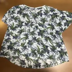 【セラビ】フラワープリント 半袖シャツ