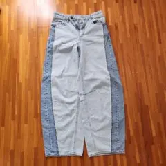 GU　2トーンバレルレッグジーンズMサイズ