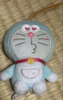 ドラえもん ぬいぐるみ 約10cm 藤子・F・不二雄 公式タグ付き