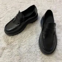 新品】ETRE TOKYO オイルドレザーフラットローファー - メルカリ