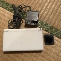 [ジャンク品]Nintendo DS Lite ホワイト 本体