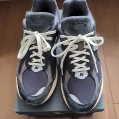 New Balance スニーカー 2002rho Phantom
