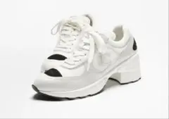 定価以下　CHANEL 新作　希少　25K ヒールスニーカー　37 ホワイト 定価以下CHANEL 新作希少25K ヒールスニーカー37 ホワイト