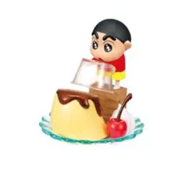 クレヨンしんちゃん お料理とおてつだいだゾ　フィギュアと花型皿 セット