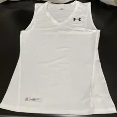 UNDER ARMOUR heatgear ノースリーブシャツ ホワイト