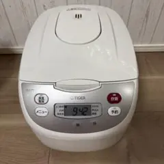 タイガーマイコン炊飯ジャー5.5合2025年製 - メルカリ