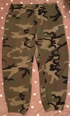 NIKE SB スウェットパンツ 迷彩 L