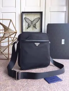 PRADA ショルダーバッグ ブラック