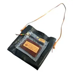 Item thumbnail for item 795793d9-8062-467b-bdf2-9e9774a5e463