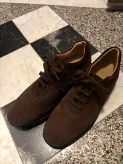 Tods ブラウン スエード 靴
