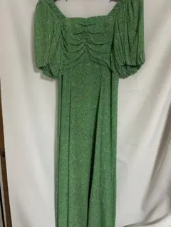 SNIDEL パフスリーブ花柄グリーン ワンピース