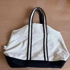 adidas トートバッグ キャンバス地 ホワイト×ブラックのサムネイル