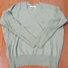 TIENS écouté ライトグリーン Vネック ニット