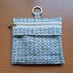 花柄ポーチ クリアポケット付き　リバティハンドメイド
