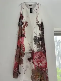 ロングワンピース　Mサイズ