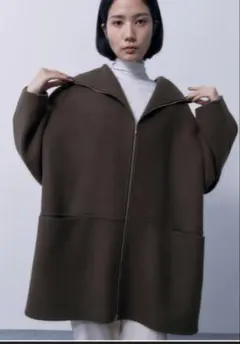 美品 DES PRES ニューモッサ フーデッドショートコート