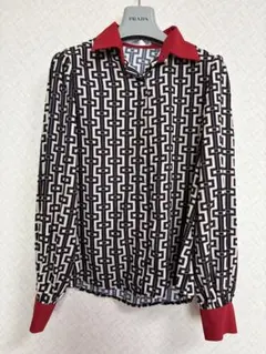 新品タグ付き♡アナイ キカプリントボウタイブラウス レッド系 38 金ボタン 新品タグ付き♡アナイ キカプリントボウタイブラウス レッド系 38 金