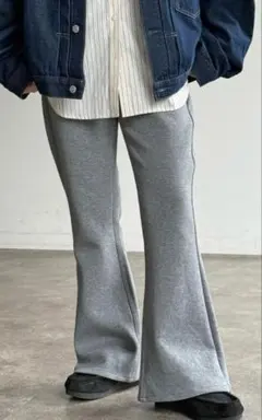 CPCM PIPI監修 ポンチ フレアパンツM グレー　ハイウエスト