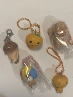サンエックス ユニバース チャーム付きグミ なめこ