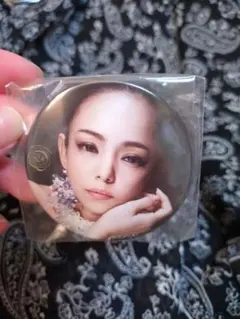 2025年最新】安室奈美恵マグネット缶の人気アイテム - メルカリ