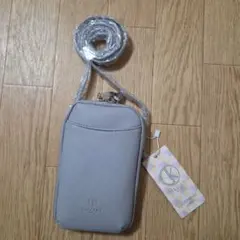 4/12までの特別値下げ★タグ付きD.KELLYスマホショルダーバッグ