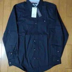 新品未使用TOMMY HILFIGER 長袖シャツ ネイビー Mサイズのサムネイル