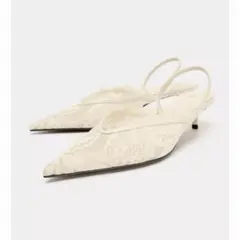 【美品】ZARA刺繍＆レースキトンヒールシューズ パンプス