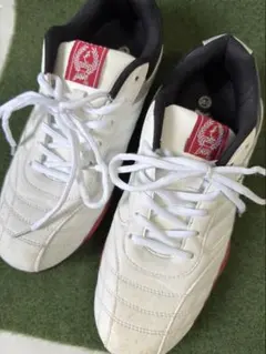 LARKINS スニーカー ホワイト ブラック レッド 26.0cmのサムネイル