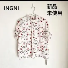 【新品未使用】INGNI 1枚で華やか上品見え花柄フリルネックブラウス Mサイズのサムネイル