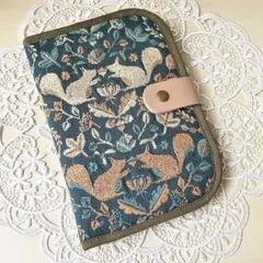 Item thumbnail for item 063d5311-d3f6-4173-a610-95f3c731df08