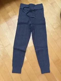 Item thumbnail for item 1aec610f-e8f2-46d4-9ff8-c58edf90c0bd