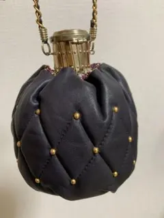 Item thumbnail for item 806772fb-5706-4b88-93cb-858faede4be6