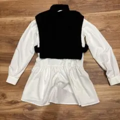黒ニットベストと白シャツのセット
