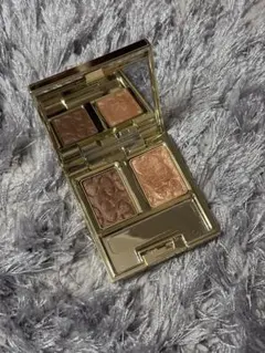 Item thumbnail for item 57791878-a785-4dd7-8792-4940e1288152