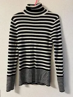 【WOODWIND】薄手ニット　ボーダー　白黒　ルシアン