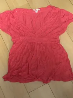 FOREVER21 コーラルピンク Vネック Tシャツ M