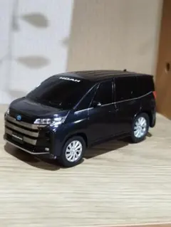 プルバックカー ミニカー トヨタノア 비매품
