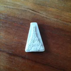 フランス　フェーヴ　ヴィンテージ　エッフェル塔　白　素焼き