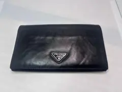 PRADA ブラック 二つ折り財布