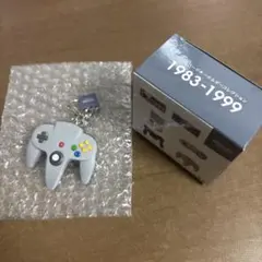 ニンテンドーミュージアム　キーホルダー　64