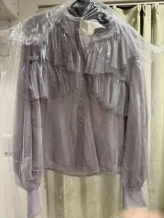 【タグ付き新品】リリアンカラット　チュールブラウス