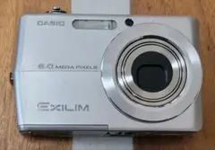 ジャンク品】CASIO EX-Z200シルバー - メルカリ