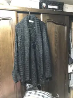 ドルマンカーディガン