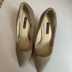 BABYPUREスエードパンプス