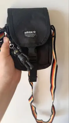 adidas ミニショルダーバッグのサムネイル