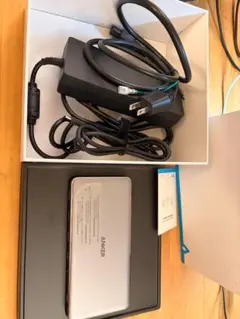 Anker 563 USB-C ドッキングステーション (10-in-1)