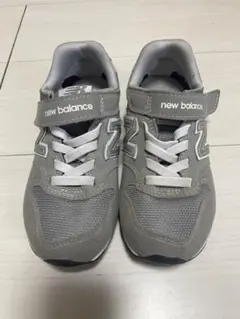 New Balance キッズスニーカー グレー　18センチ