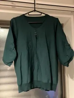 ダークグリーン Vネック ニット 五分袖