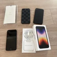 iPhone SE3 128GB 第3世代 ブラック　SIMフリー